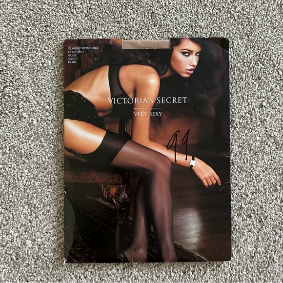 Victoria's Secret Very Sexy Classic Stocking 15 Denier Nude Size C - Picture 1 of 4